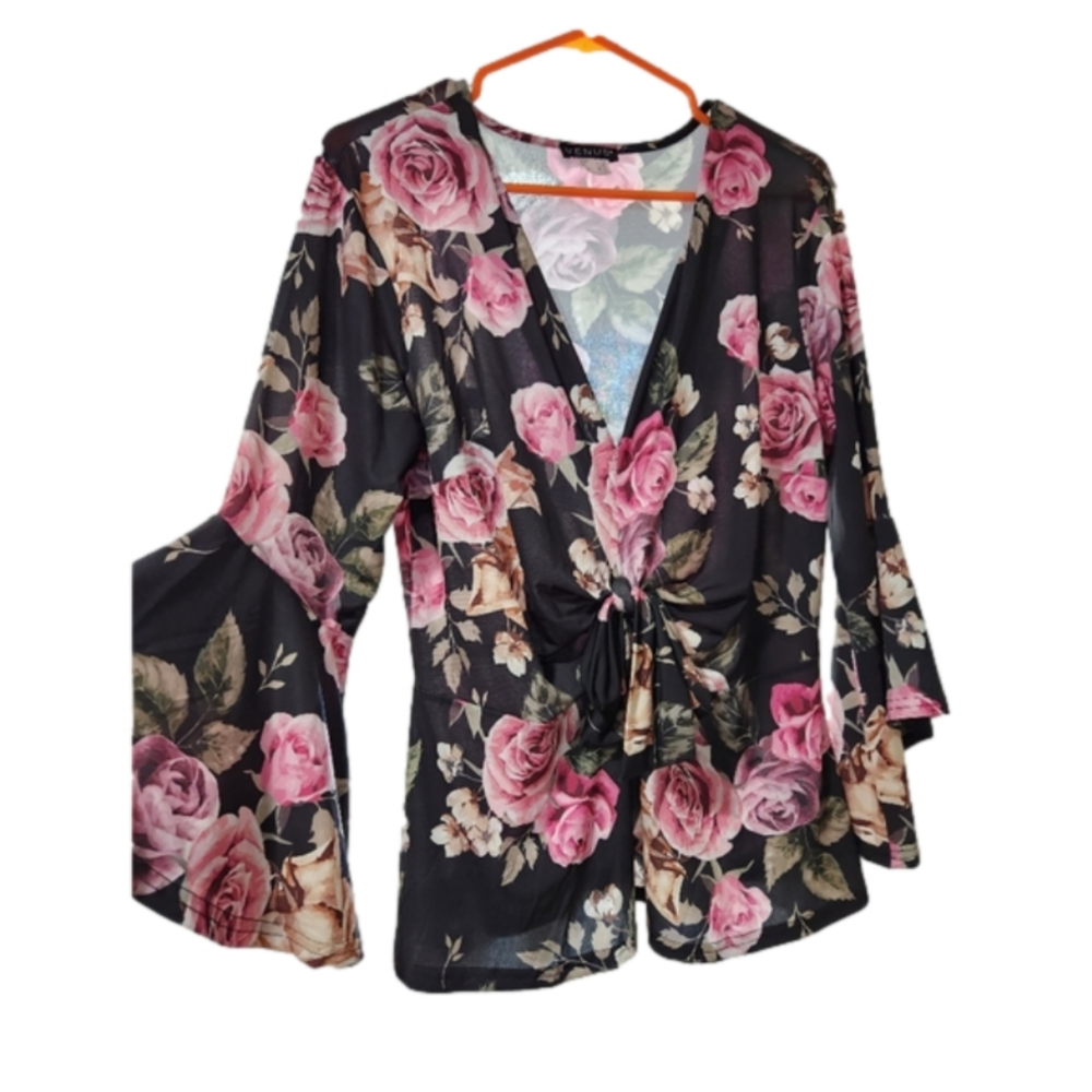 Venus 3/4 Bell Sleeve Floral Blouse Size Large